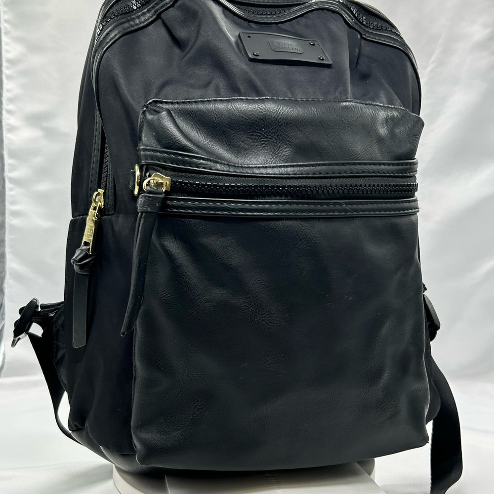 STEVE MADDEN Stylish Black Backpack